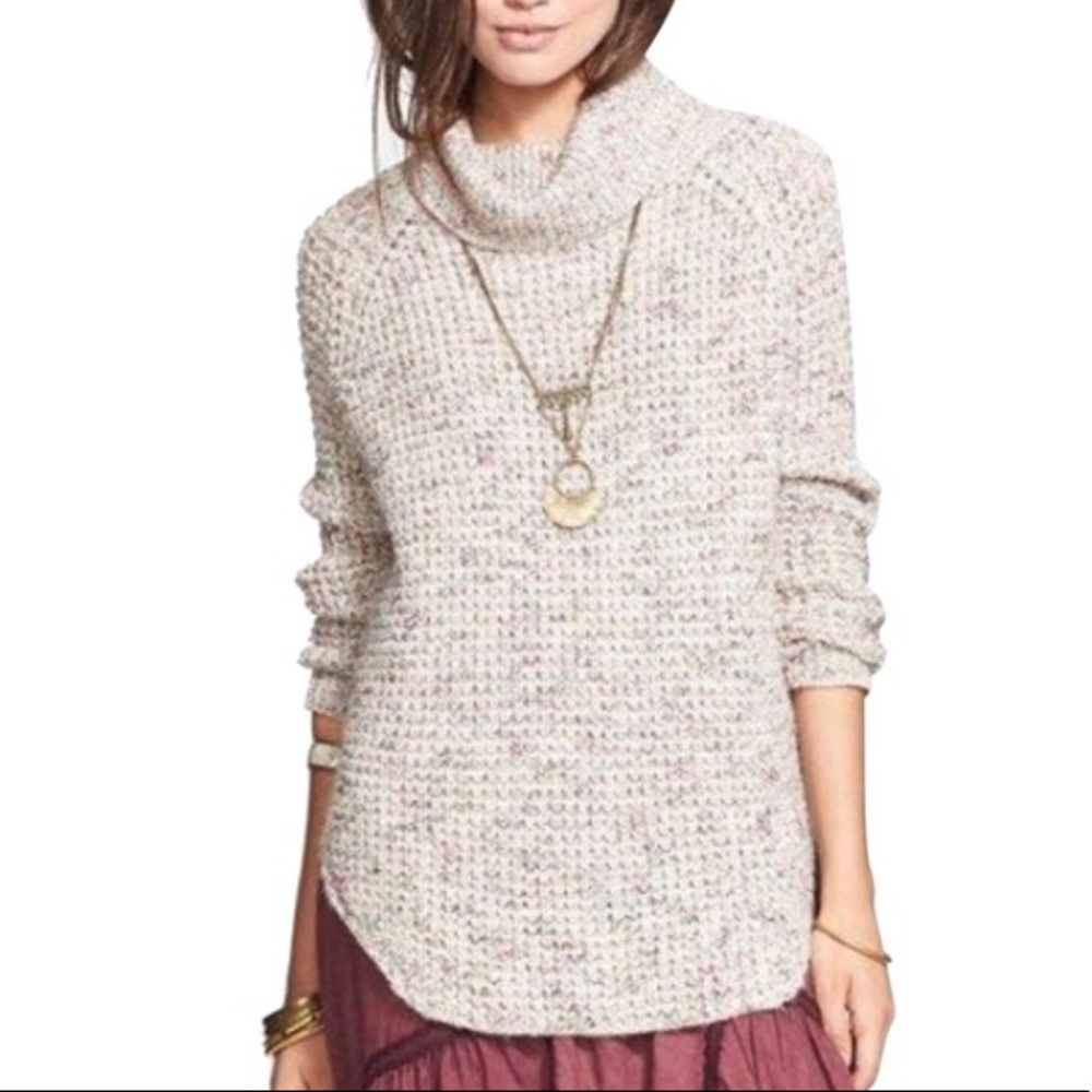 Free People turtleneck sweater - Picture 2 of 9